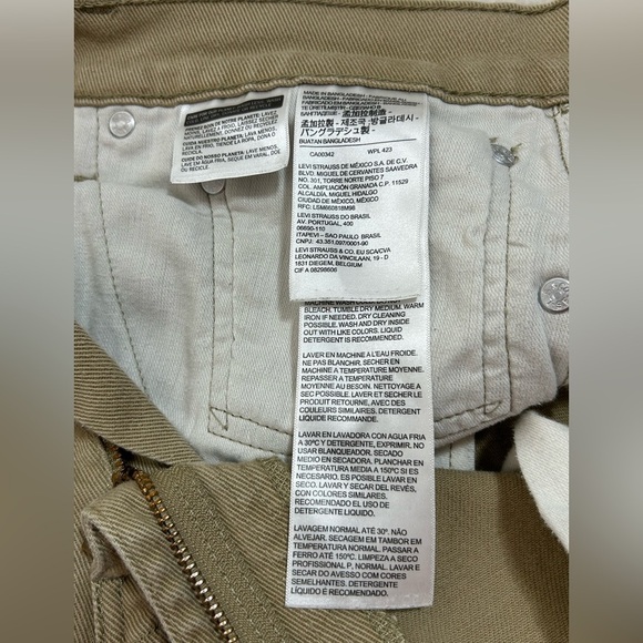 Levi's Straight Leg Tan 451 Men’s Jeans 36X34 - Picture 6 of 8